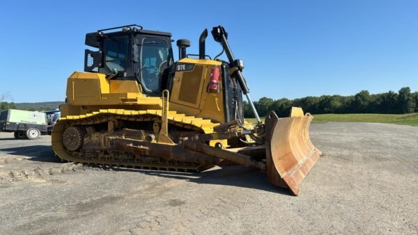 2016 Caterpillar D7E LGP Crawler Dozer