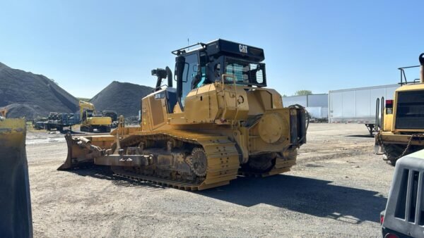 2016 Caterpillar D7E LGP Crawler Dozer