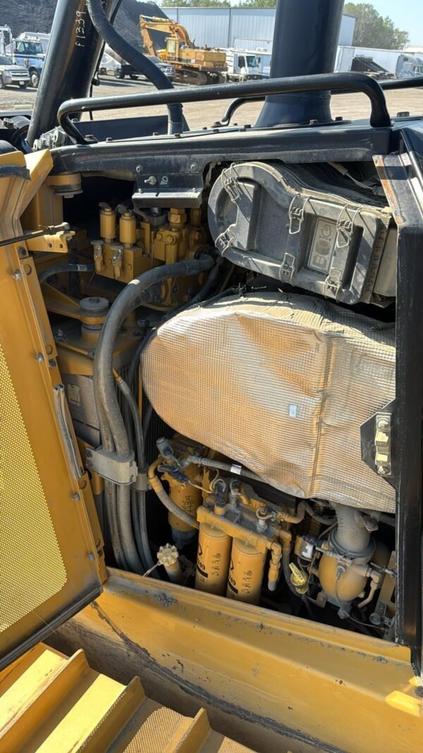 2016 Caterpillar D7E LGP Crawler Dozer