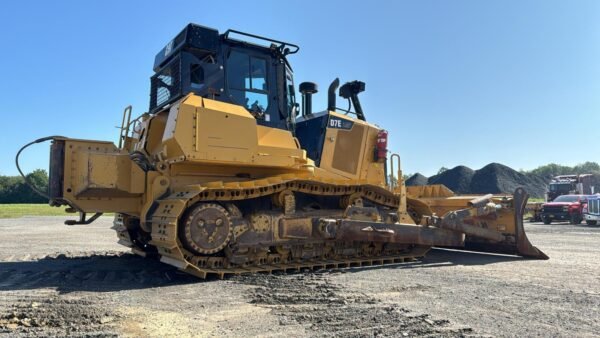 2016 Caterpillar D7E LGP Crawler Dozer