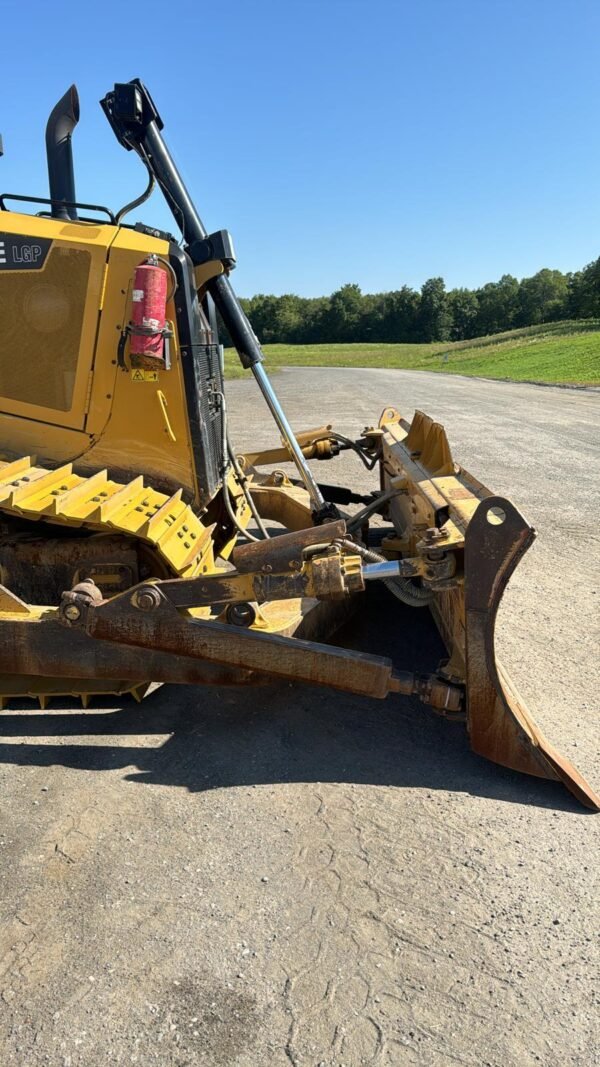 2016 Caterpillar D7E LGP Crawler Dozer