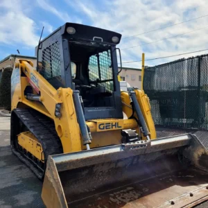2016 Gehl RT250 Compact Track Loader