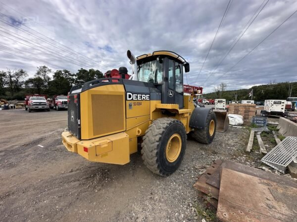 2016 John Deere 524K Wheel Loader
