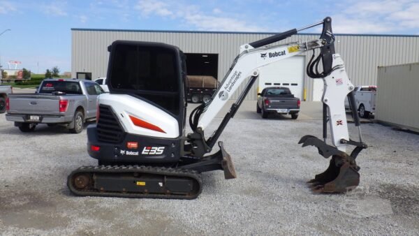 2017 Bobcat E35 Mini Excavator