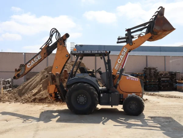 2017 CASE 590SN 4x4 Backhoe Loader