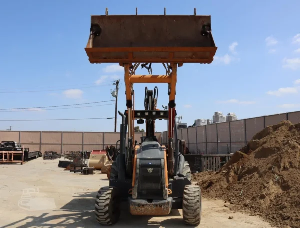 2017 CASE 590SN 4x4 Backhoe Loader