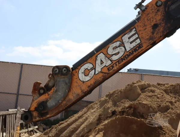 2017 CASE 590SN 4x4 Backhoe Loader