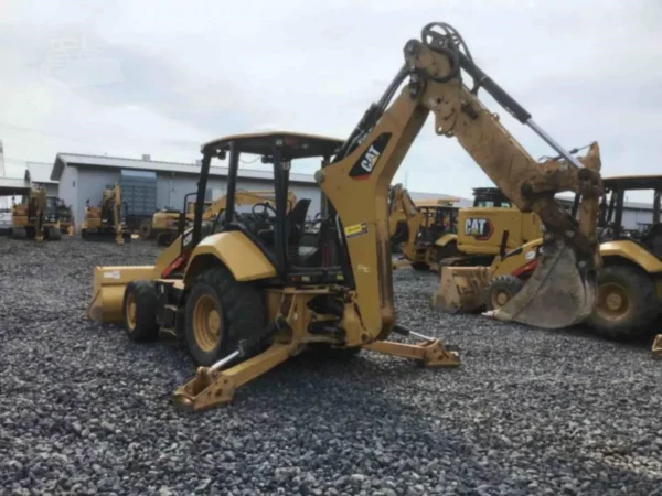 2017 Caterpillar 420F2 Backhoe Loader