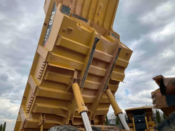 2017 Caterpillar 773G Off-Highway Haul Truck