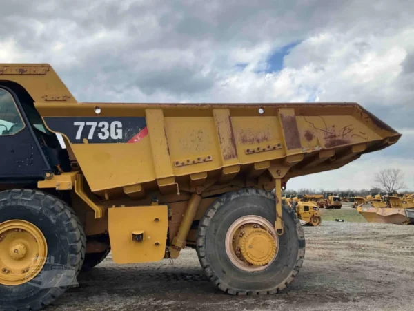 2017 Caterpillar 773G Off-Highway Haul Truck