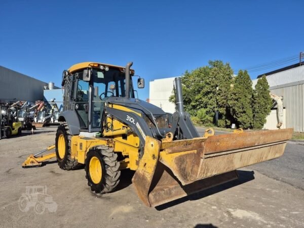 2017 John Deere 310L 4WD Loader Backhoe