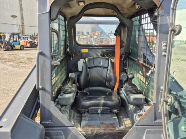 2017 John Deere 317G Compact Track Loader