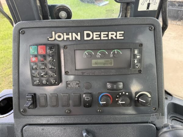 2017 John Deere 410L 4x4 Loader Backhoe