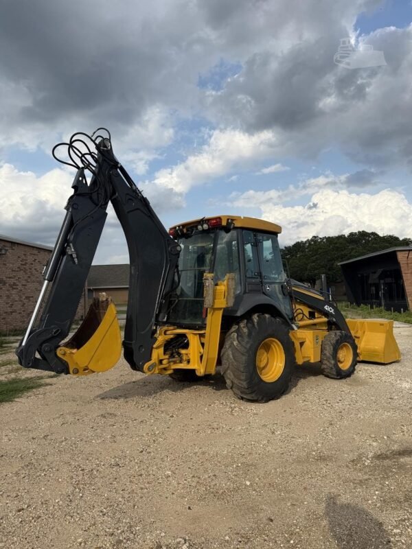2017 John Deere 410L 4x4 Loader Backhoe