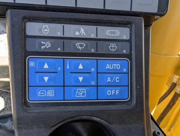 2017 Komatsu PC138US LC-11 Excavator