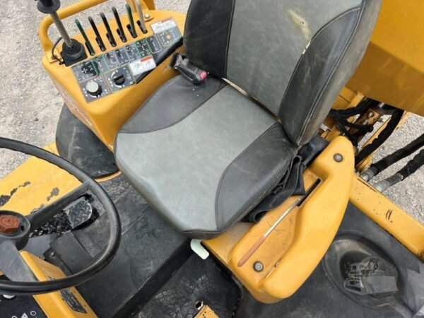 2017 Vermeer RTX750 Ride-On Trencher