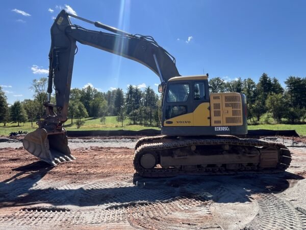 2017 Volvo ECR305CL Hydraulic Excavator