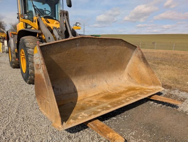2017 Volvo L90H Wheel Loader