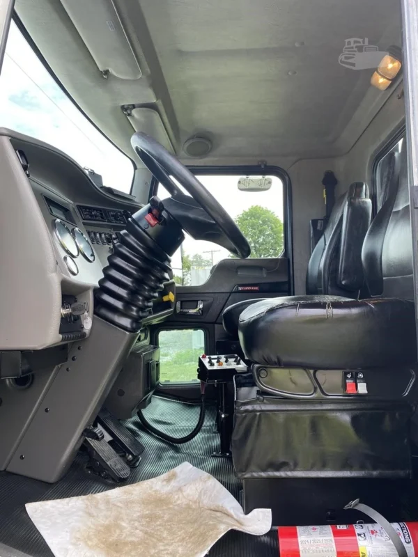 2018 Auto Crane HC10 on 2018 Kenworth T370 Mechanics Crane Truck
