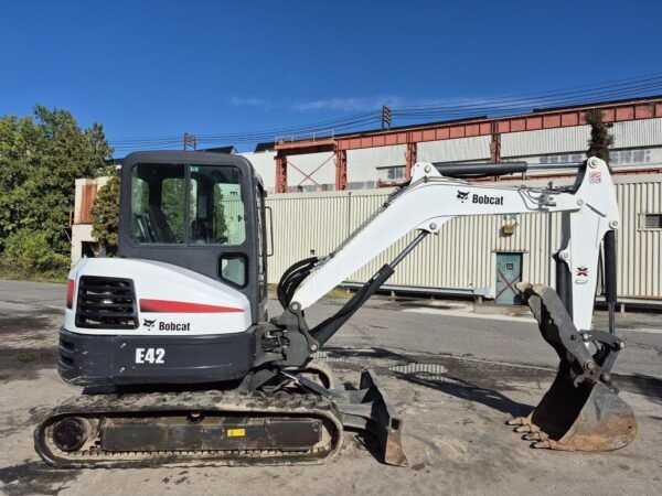 2018 Bobcat E42 Compact Excavator