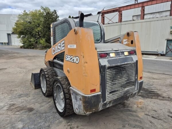2018 CASE SR210 Wheel Skid Steer Loader