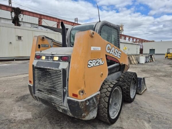 2018 CASE SR210 Wheel Skid Steer Loader
