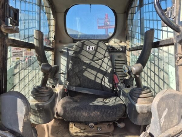 2018 Caterpillar 249D Compact Track Loader