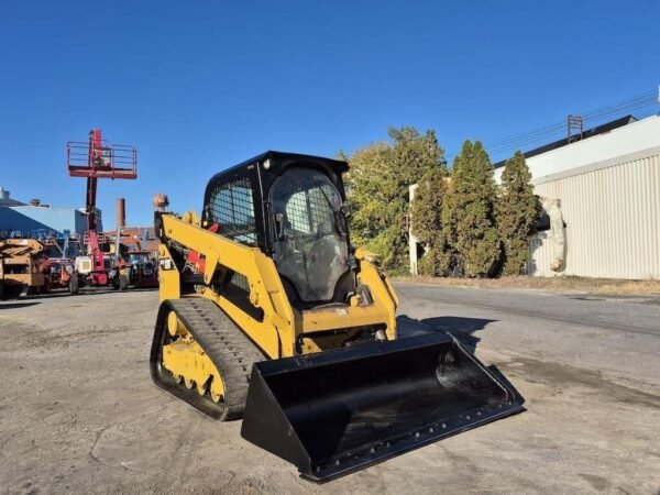 2018 Caterpillar 249D Compact Track Loader