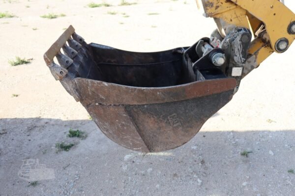 2018 Caterpillar 420F2 4WD Backhoe Loader
