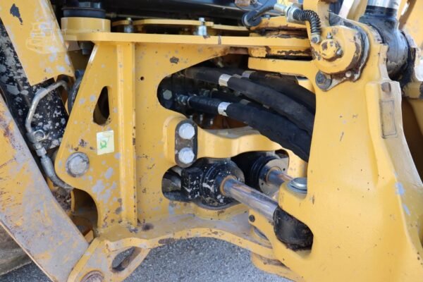 2018 Caterpillar 420F2 4WD Backhoe Loader