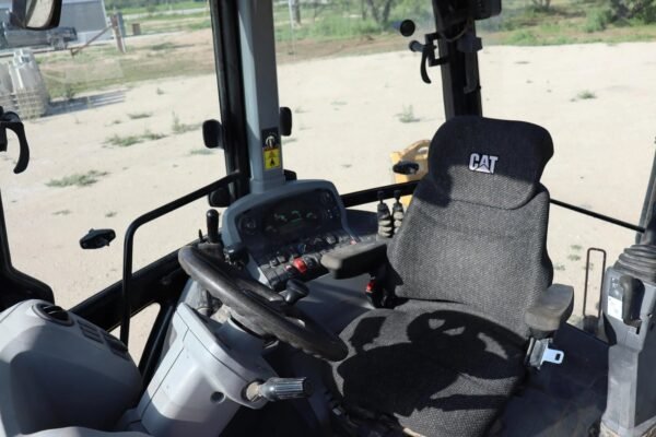 2018 Caterpillar 420F2 4WD Backhoe Loader