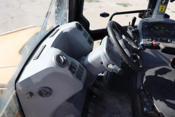 2018 Caterpillar 420F2 4WD Backhoe Loader