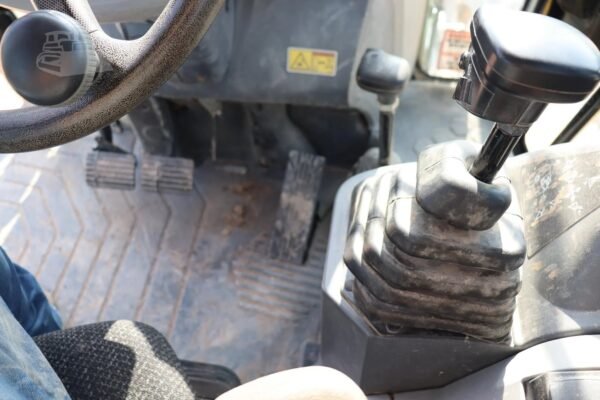 2018 Caterpillar 420F2 4WD Backhoe Loader
