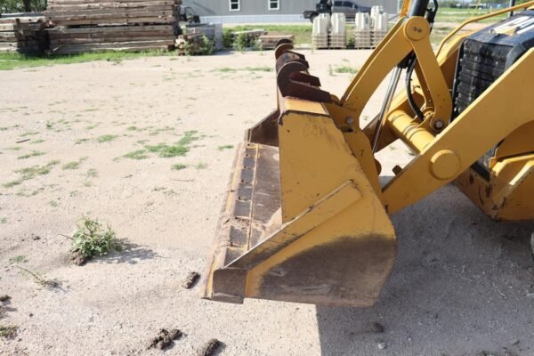 2018 Caterpillar 420F2 4WD Backhoe Loader