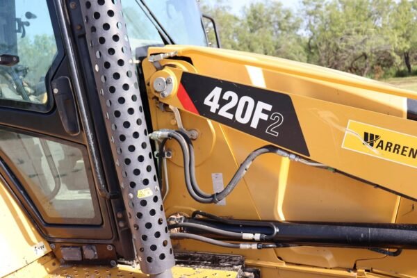 2018 Caterpillar 420F2 4WD Backhoe Loader