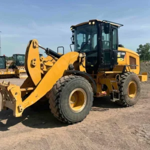2018 Caterpillar 926M Wheel Loader