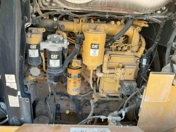 2018 Caterpillar 926M Wheel Loader