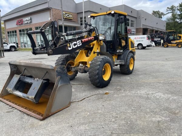 2018 JCB 407 Wheel Loader