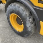 2018 JCB 407 Wheel Loader