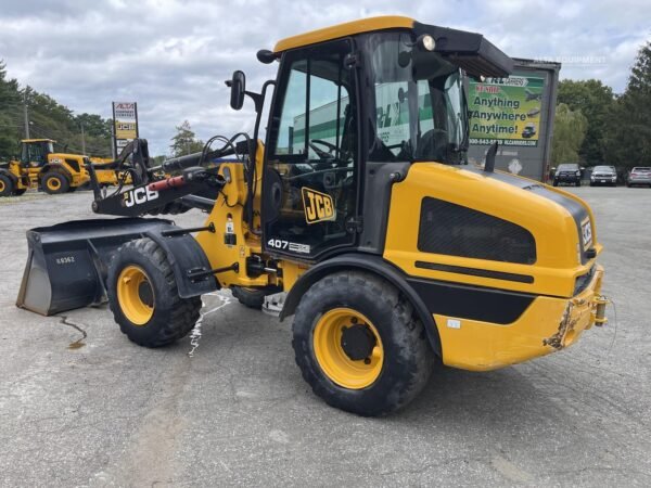2018 JCB 407 Wheel Loader