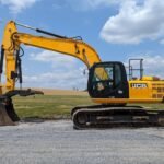 2018 JCB JS220 LC Crawler Excavator