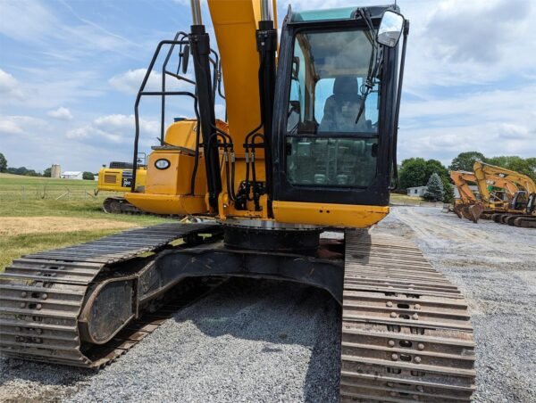 2018 JCB JS220 LC Crawler Excavator
