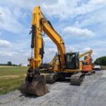 2018 JCB JS220 LC Crawler Excavator