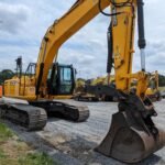 2018 JCB JS220 LC Crawler Excavator