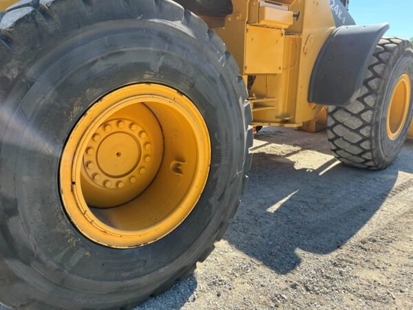 2018 John Deere 624K II Wheel Loader