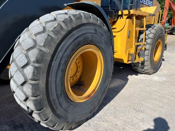 2018 John Deere 624K II Wheel Loader