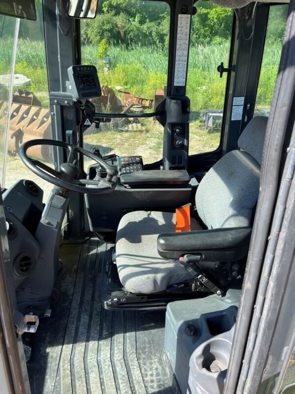 2018 John Deere 624K II Wheel Loader