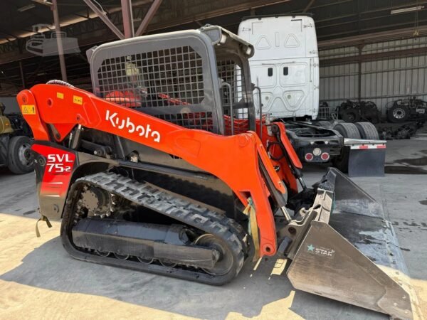 2018 Kubota SVL75-2 Compact Track Loader