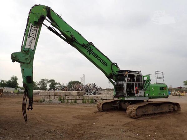 2018 Sennebogen 830E Track Material Handler