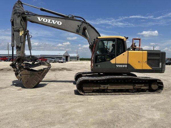 2018 Volvo EC220EL Hydraulic Excavator